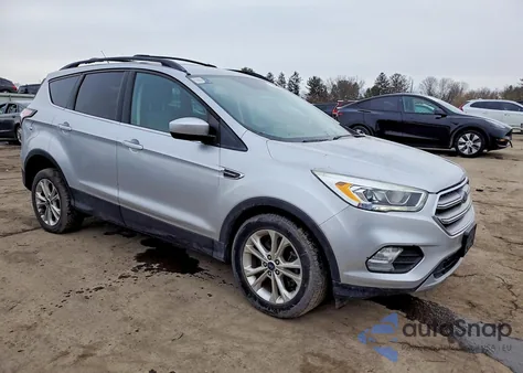 2017 Ford Escape Se из США, поврежденный, VIN 1FMCU9G9XHUB74538